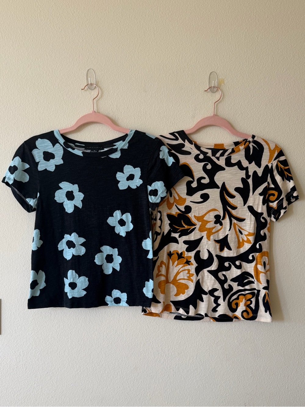 EUC Bundle of 2 Sanctuary brand The Perfect T-Shirt size XS